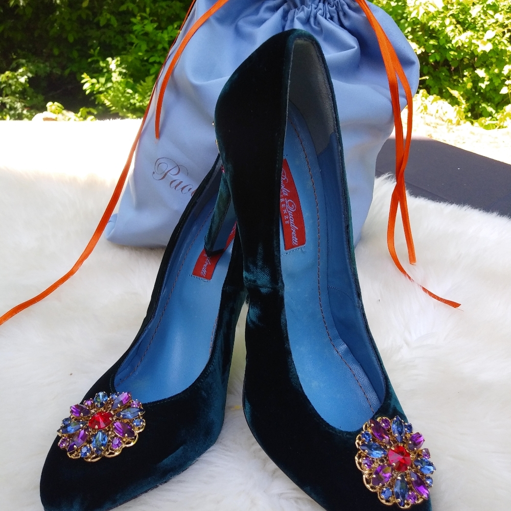 Paola quadretti green suede pumps size 8